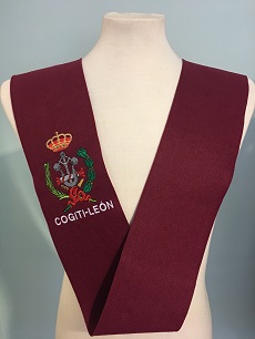 Bandas Y Becas Bordadas De Graduación